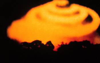 yellow spinning lights